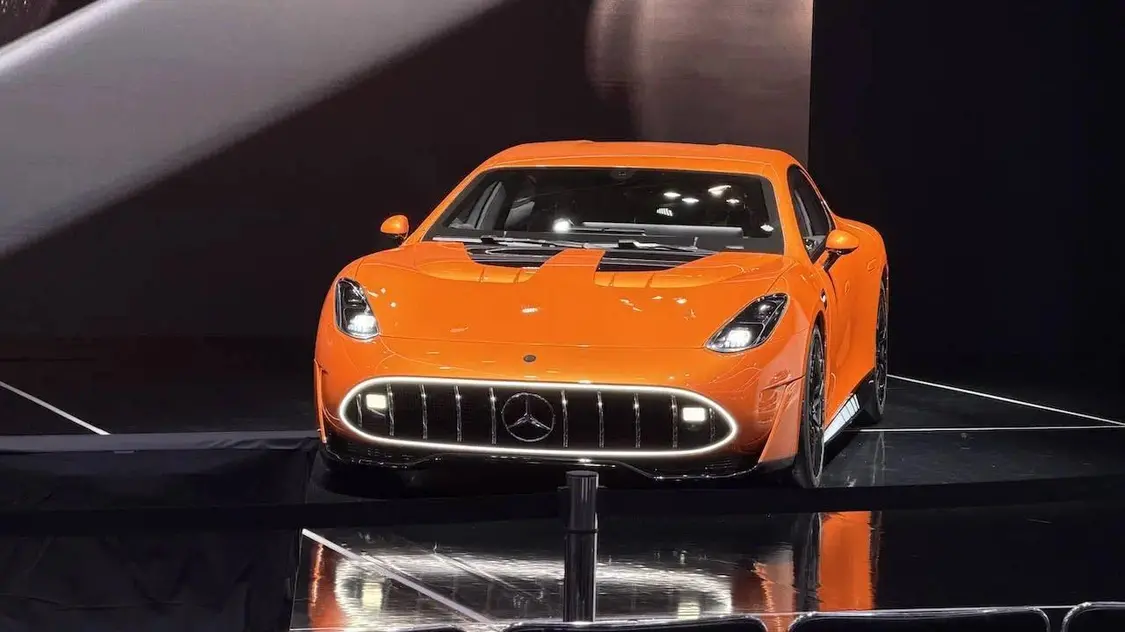 ▲CONCEPT AMG GT XX在车展现场