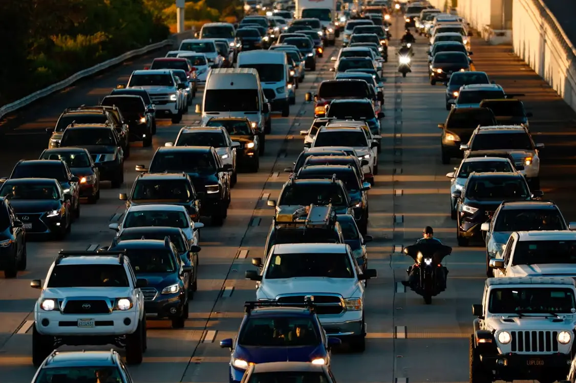 全球需求降温 2026年电动汽车销量将创六年来最慢增速